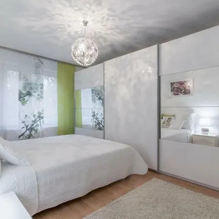 Privatapartment Mitte Messe Und City *